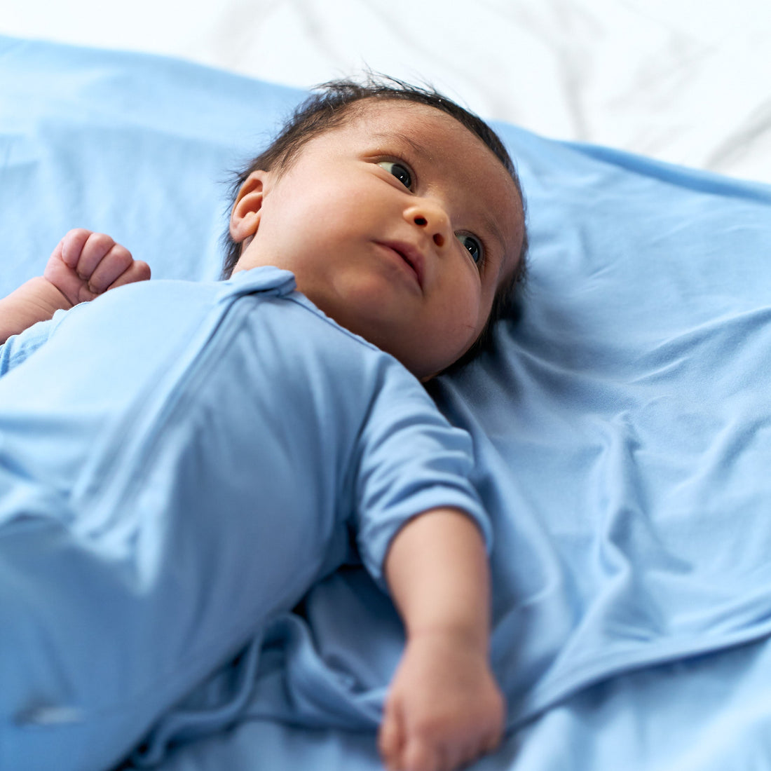 Bebek Kundaklama Rehberi: Adım Adım ve Güvenle